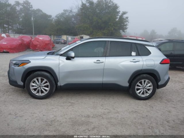 Toyota Corolla Le Image 6