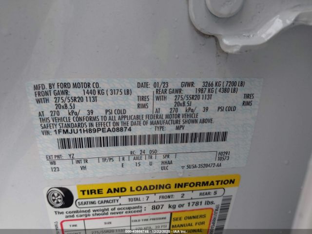 Ford Expedition Xlt Image 3