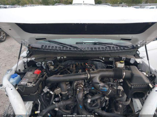 Ford Expedition Xlt Image 8