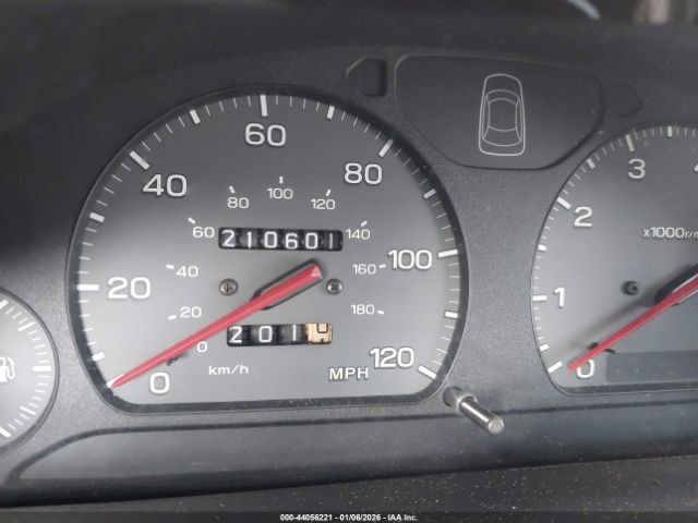 Subaru Legacy Image 9