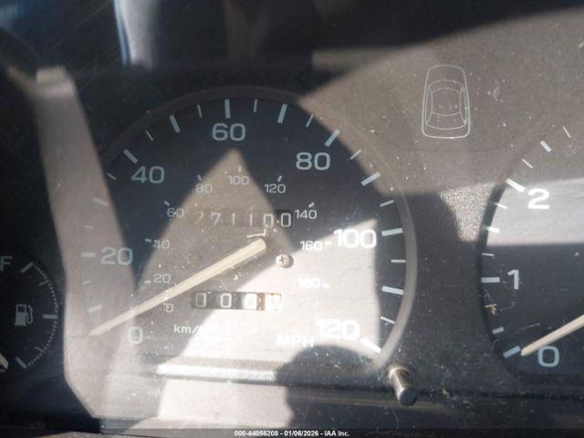 Subaru Legacy Image 4