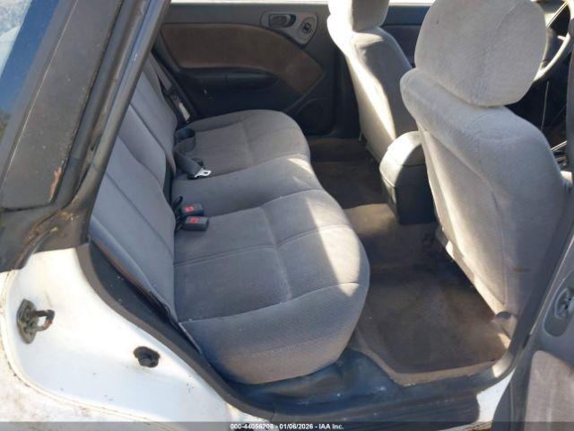 Subaru Legacy Image 10