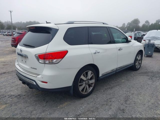 Nissan Pathfinder Platinum Image 11