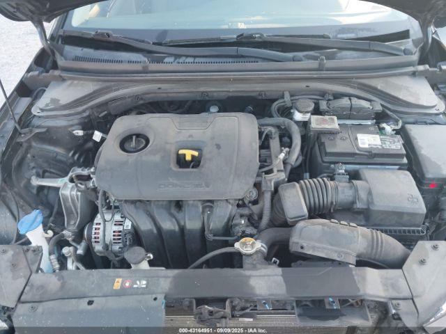 Hyundai ELANTRA Sel Image 8