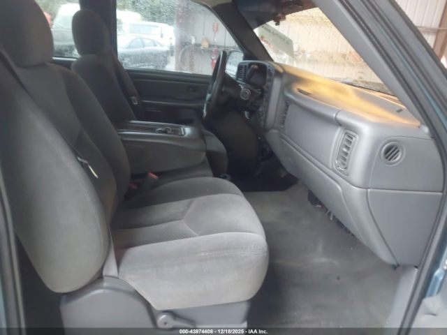 Chevrolet Silverado 1500 Ls Image 4