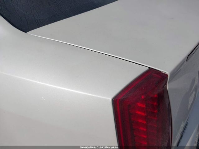 Cadillac STS V8 Image 12