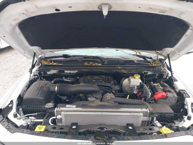 Ram 1500 Laramie  4x2 5'7 Box Image 2