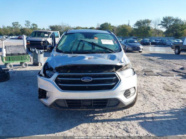 Ford Escape Se Image 15
