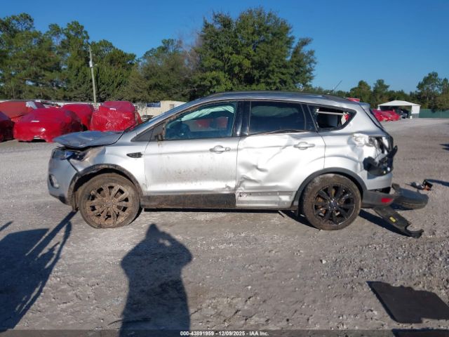 Ford Escape Se Image 8