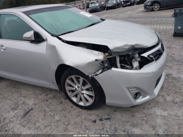 Toyota Camry Xle V6 Image 7