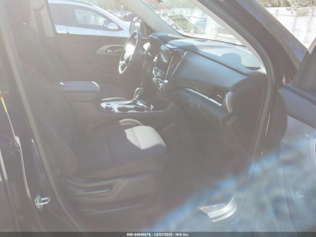 Chevrolet Traverse Fwd Lt Cloth Image 3