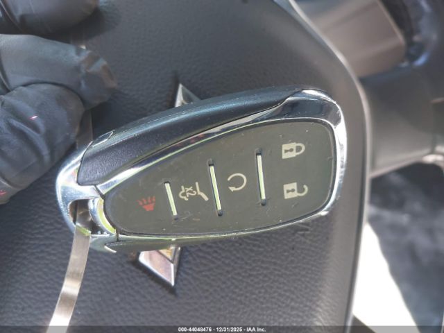 Chevrolet Traverse Fwd Lt Cloth Image 12