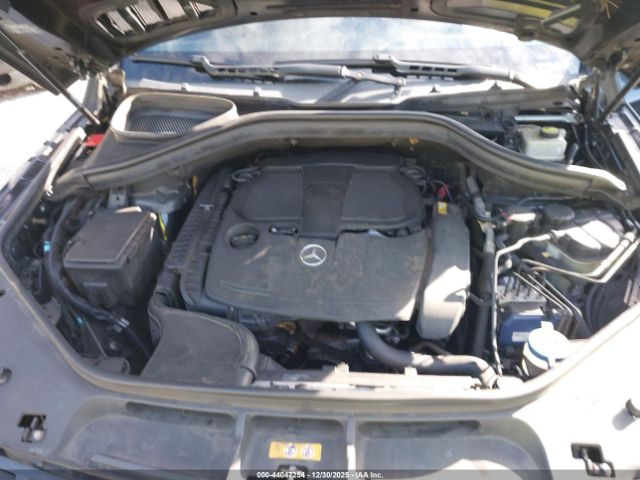 Mercedes-Benz M-Class Image 19