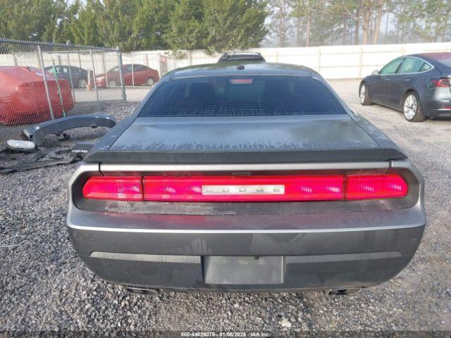 Dodge Challenger Image 15