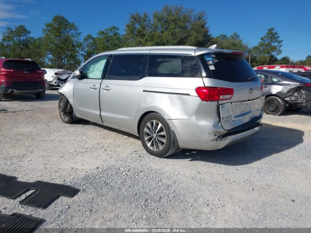 Kia Sedona Sx Image 2