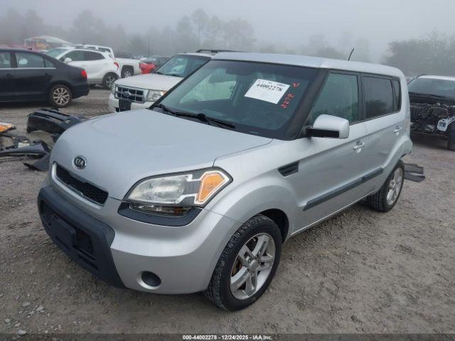 Kia Soul + Image 2