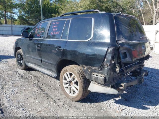 Lexus LX 570 Image 9