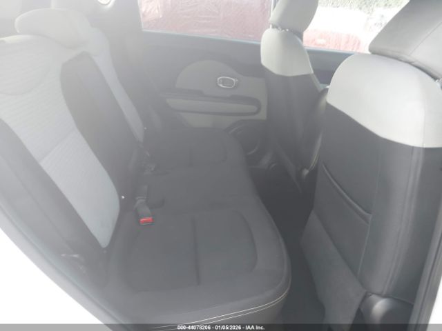 Kia Soul + Image 3